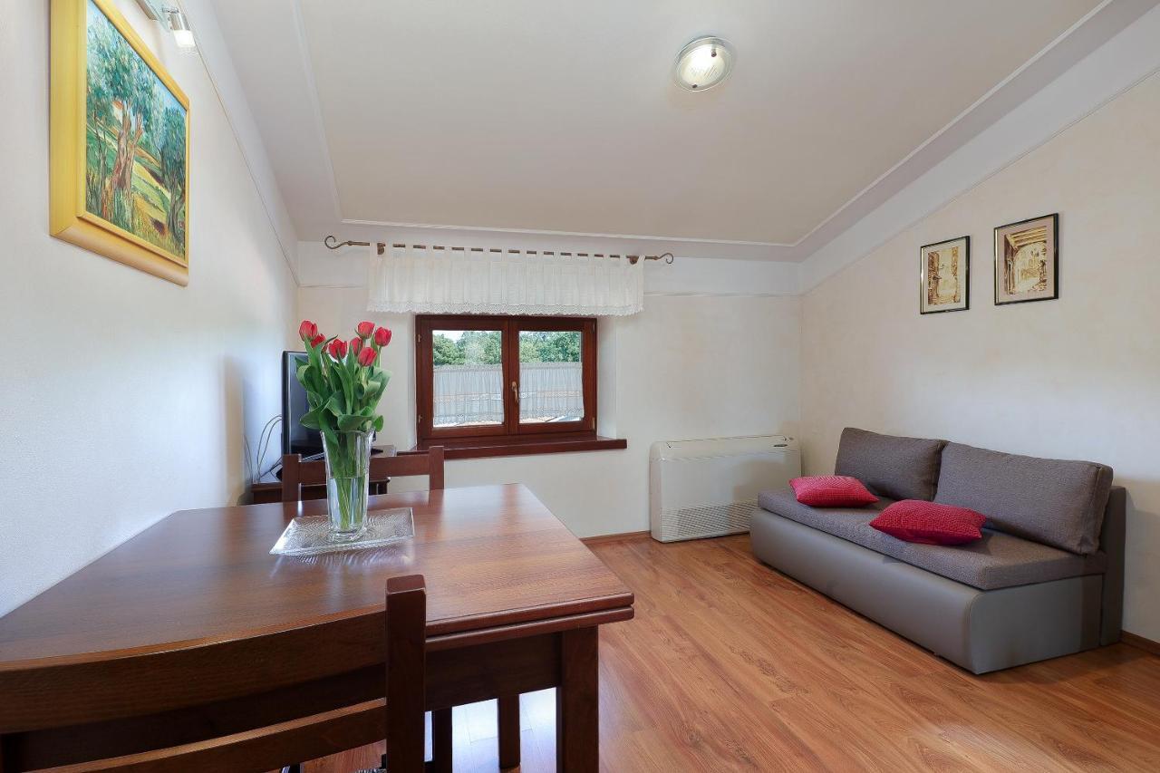 Casa Rustica Dva Baladura Apartments Kanfanar Dış mekan fotoğraf