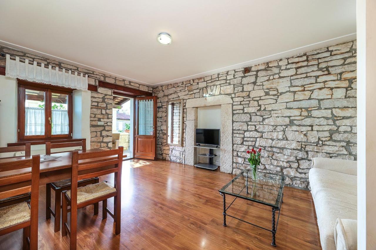 Casa Rustica Dva Baladura Apartments Kanfanar Dış mekan fotoğraf
