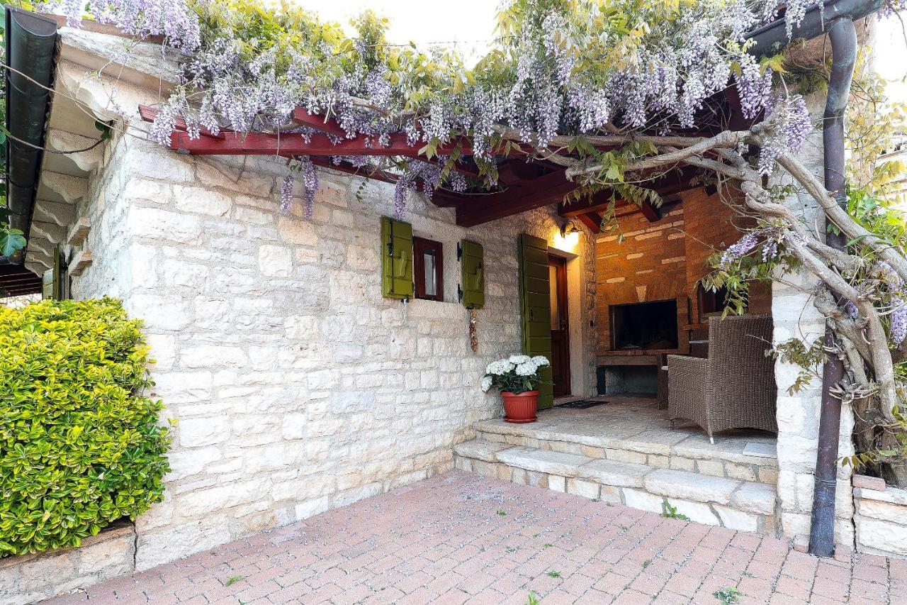 Casa Rustica Dva Baladura Apartments Kanfanar Dış mekan fotoğraf